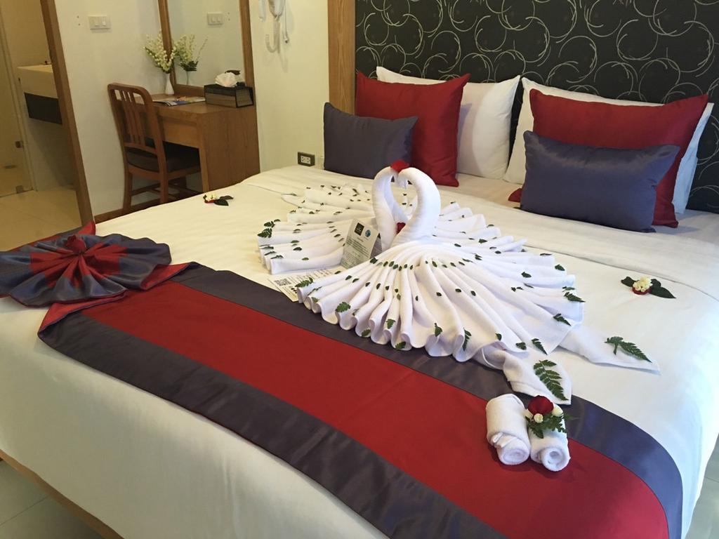 Grand Nai Harn Suites Rawai Exteriér fotografie