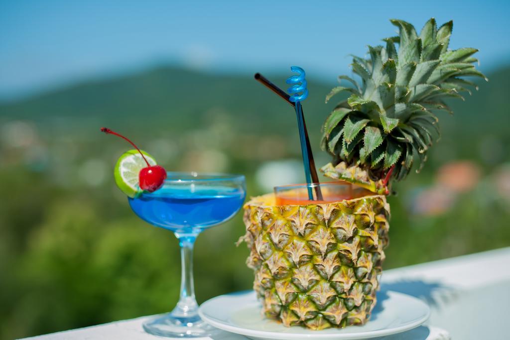 Grand Nai Harn Suites Rawai Exteriér fotografie